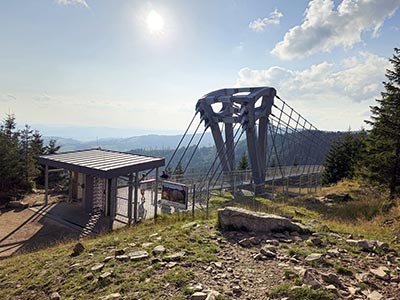 koniec mostu wiszącego Sky Bridge - wyjście z mostu