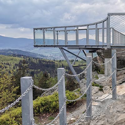 Trojak oddalony o 13 km od naszej agroturystyki w Starym Gierałtowie