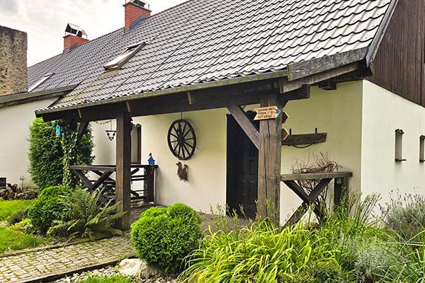 drzwi wejściowe do Eskapady